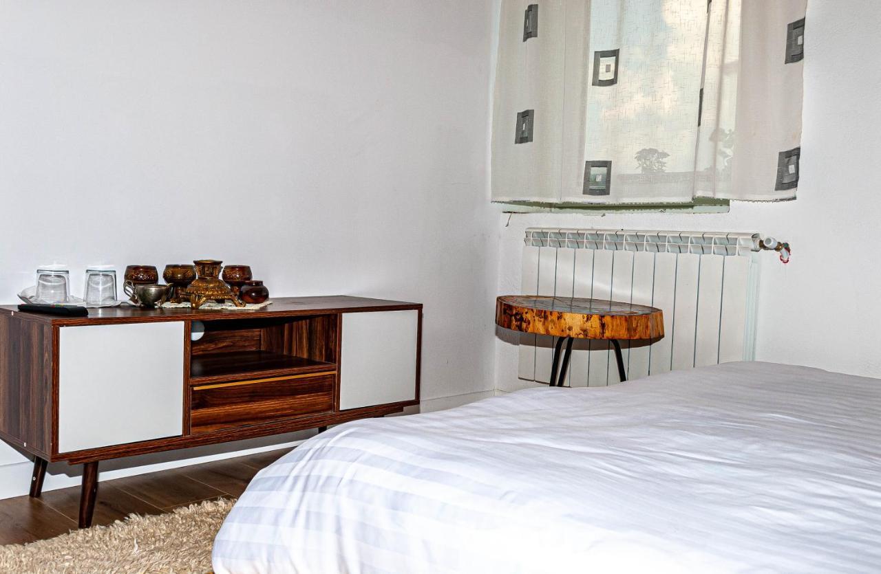 N'Konak Guesthouse Puke ภายนอก รูปภาพ