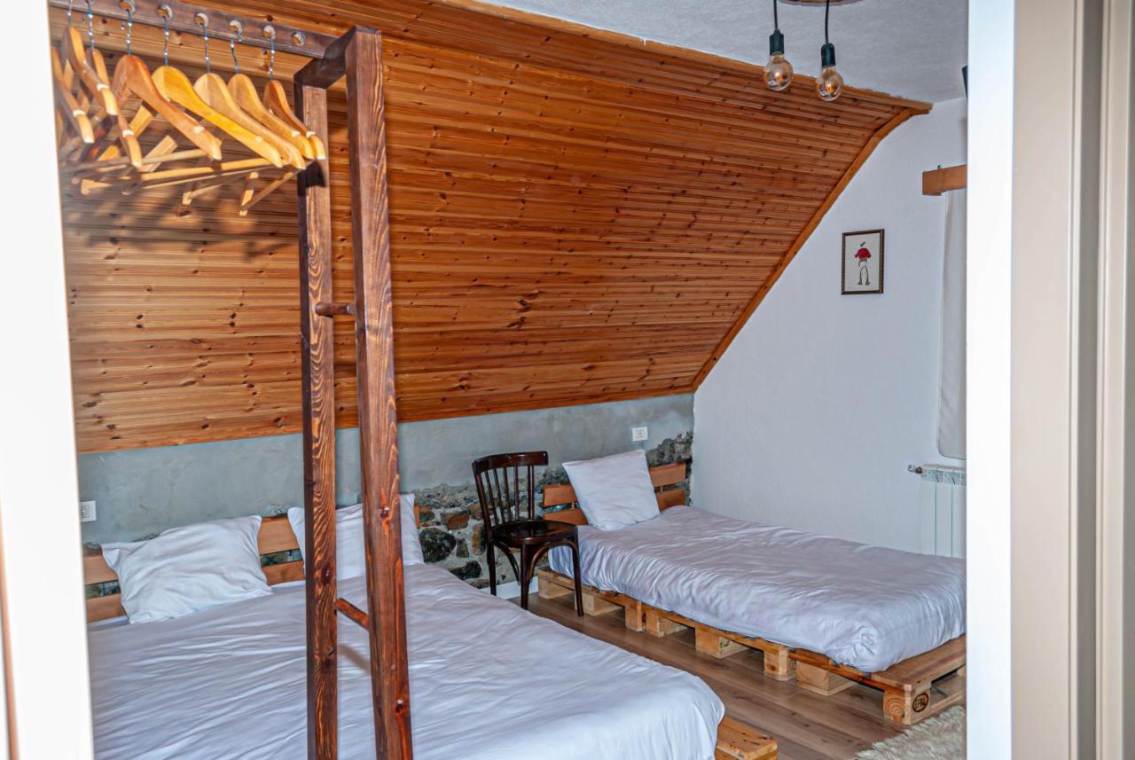 N'Konak Guesthouse Puke ภายนอก รูปภาพ