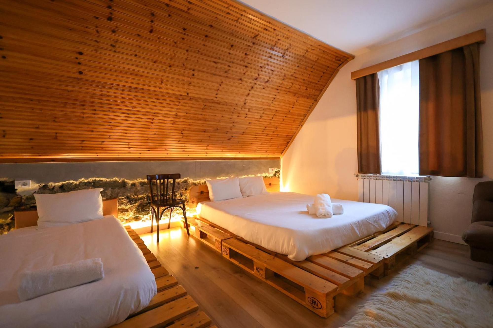 N'Konak Guesthouse Puke ภายนอก รูปภาพ