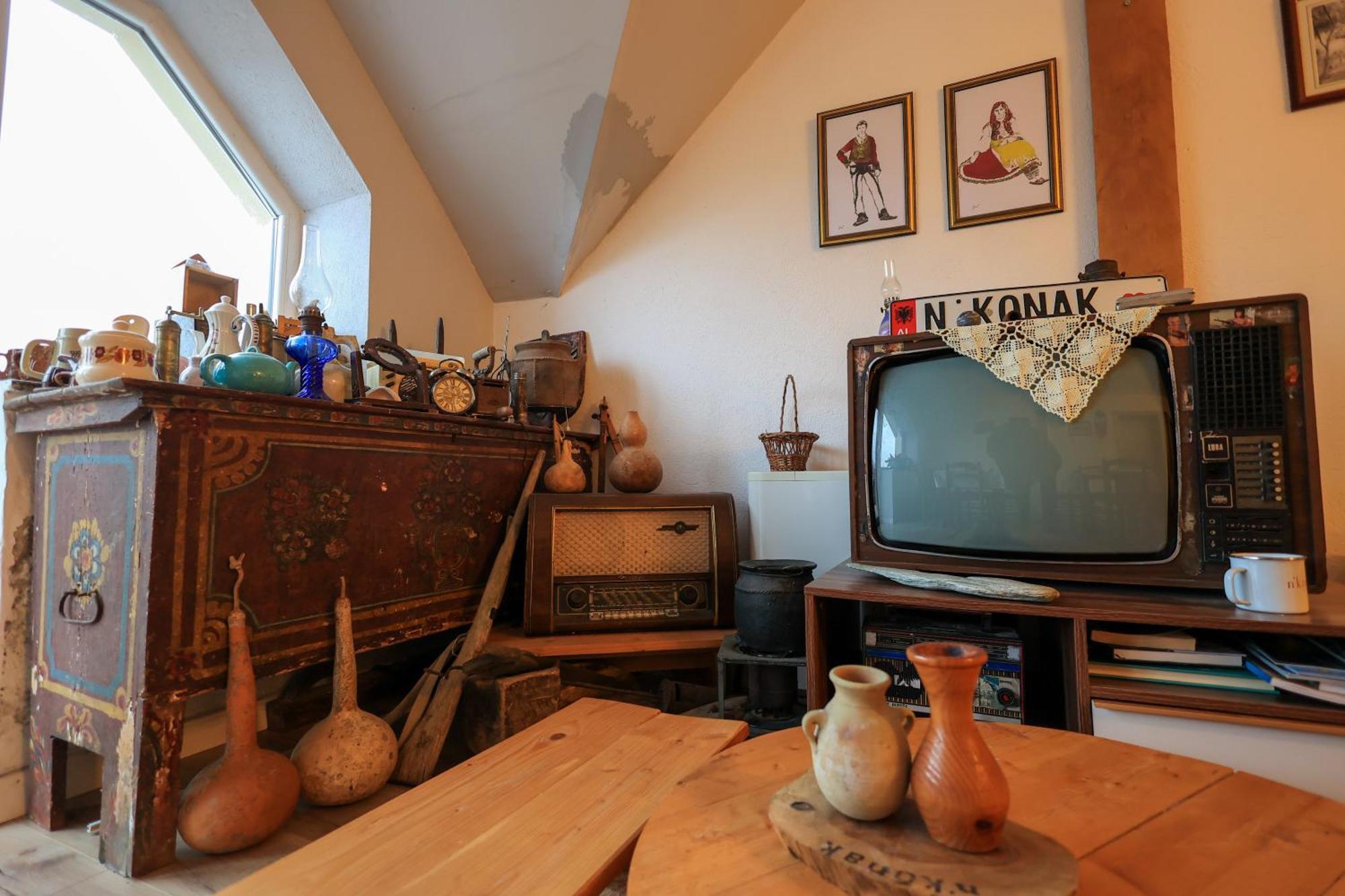 N'Konak Guesthouse Puke ภายนอก รูปภาพ