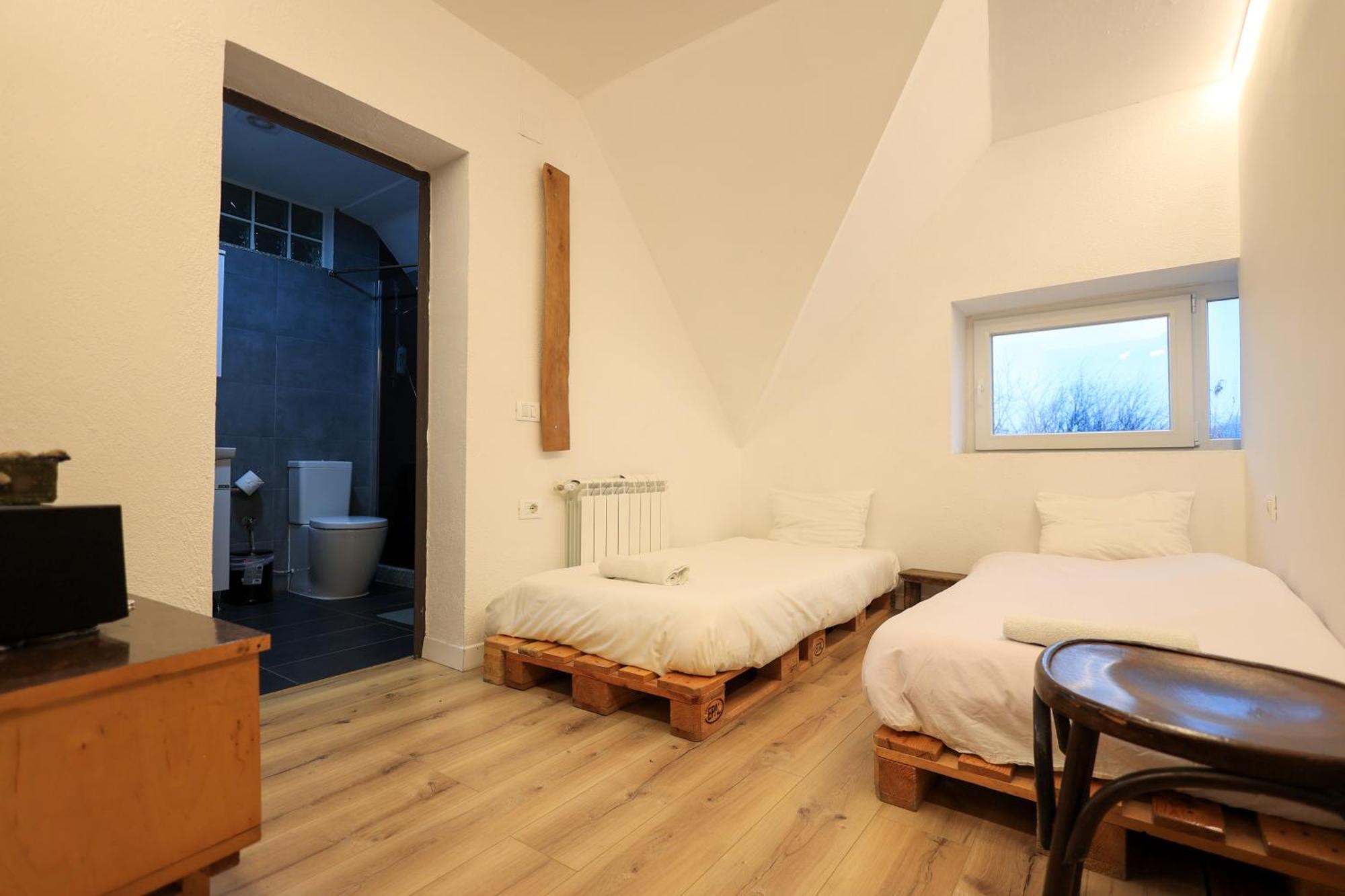 N'Konak Guesthouse Puke ภายนอก รูปภาพ