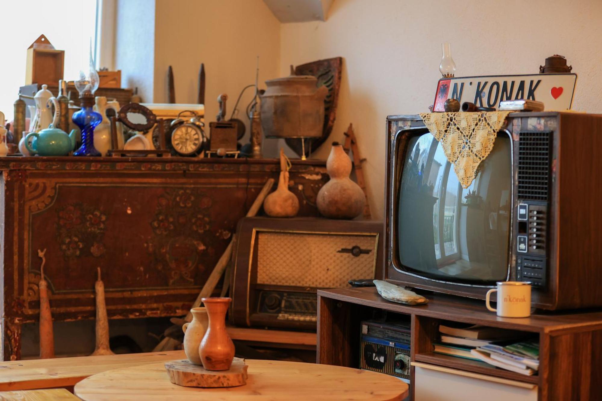 N'Konak Guesthouse Puke ภายนอก รูปภาพ